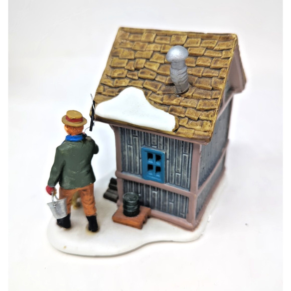 Lemax Village Collection Frigid Fish Lighted Table Accent 2001 14665a fast ship - Picture 4 of 6